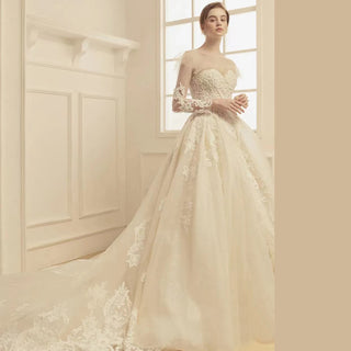Lantern Long Sleeves Wedding Dress Bridal Gown with Keyhole