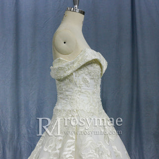 Off-Shoulder-Lace-Bridal-Gowns