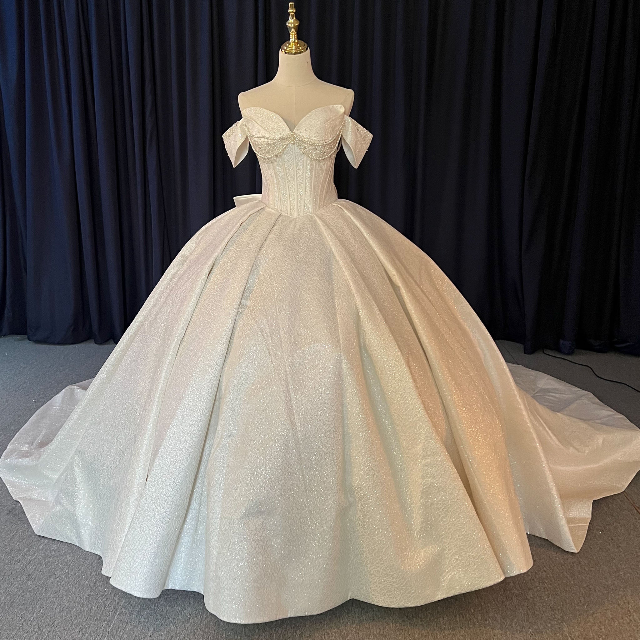 Off-the-Shoulder-Ball-Gown-Wedding-Dress
