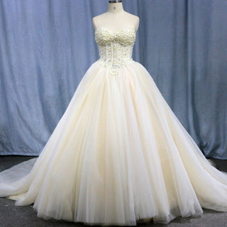 Princess-Waist-Luxury-Pearl-wedding-gowns