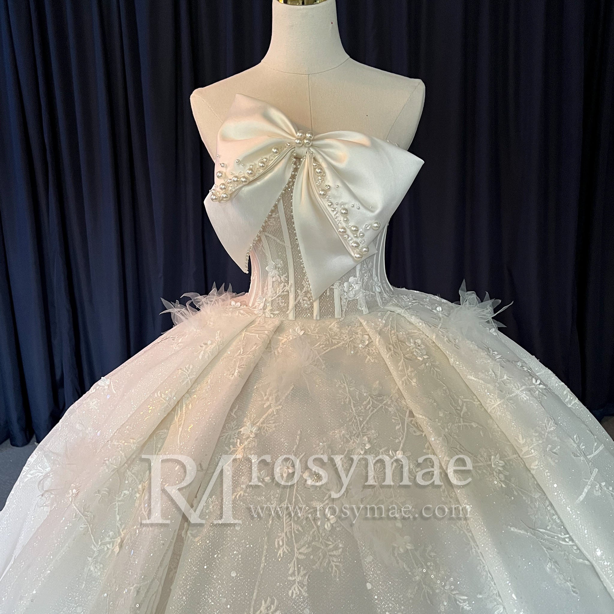 big puffy dresses Big Puffy Skirt Ball Gown Strapless Wedding Dresses for Outdoor – Rosymae