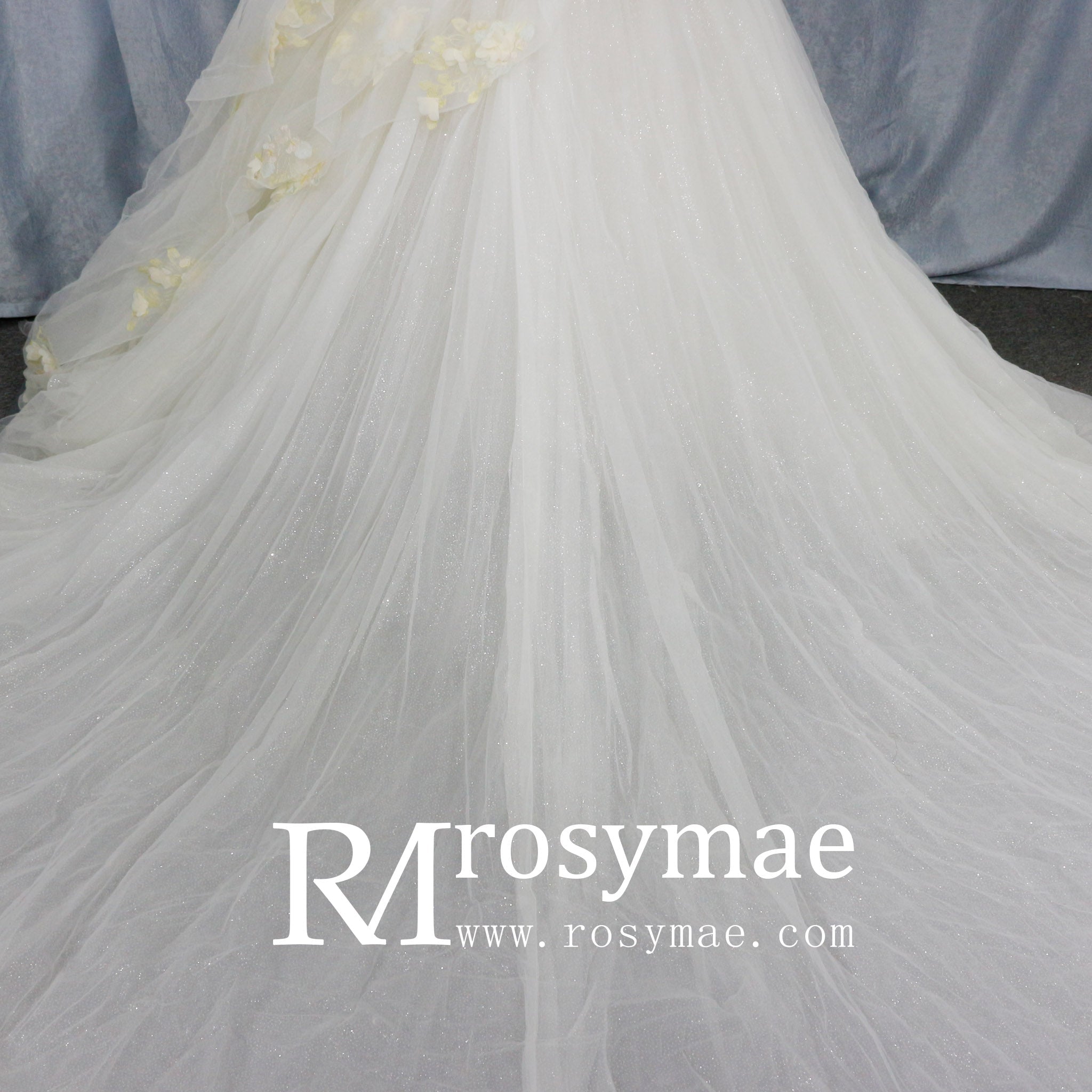 Ballgown Appliqued Strapless Tulle Wedding Dress With Flower - Rosymae