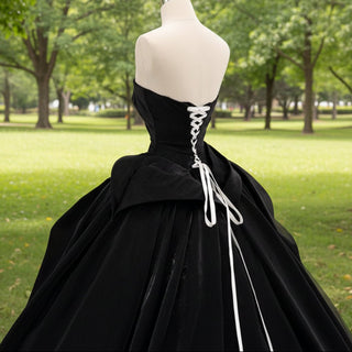 Black and White Wedding Dresses with Ballgown Strapless Neck - Rosymae