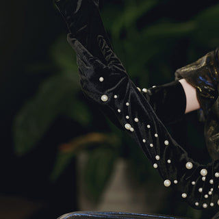 Wedding Gloves for the Fashionable Bride