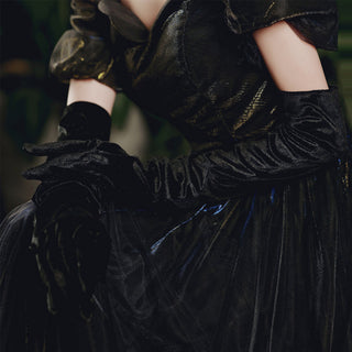 Wedding Gloves for the Fashionable Bride