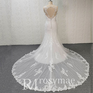 Elegant Plus Size V-neck Lacce Trumpet Keyhole Back Wedding Dress - Rosymae