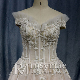 Elegant Shiny Tulle Princess Wedding Dress with Lace Applique - Rosymae
