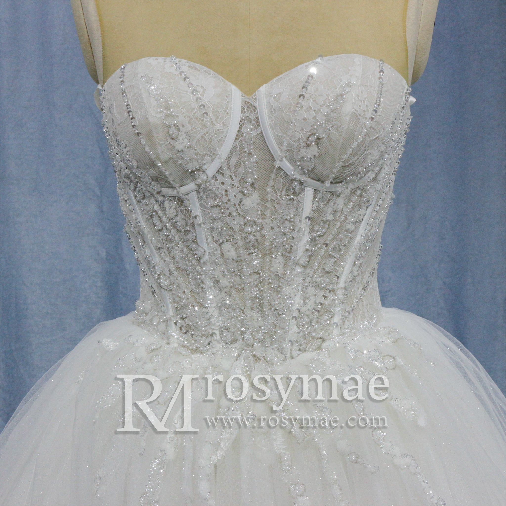 Fashionable Princess Sheer Back Beading A line Wedding Dress - Rosymae