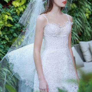 High-Low Lace Wedding Dresses Outdoor Hi-Lo Bridal Gowns