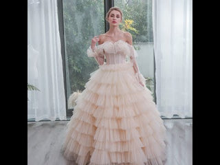 Boho-bridal-dresses-Ruffle-Tulle-Skirt