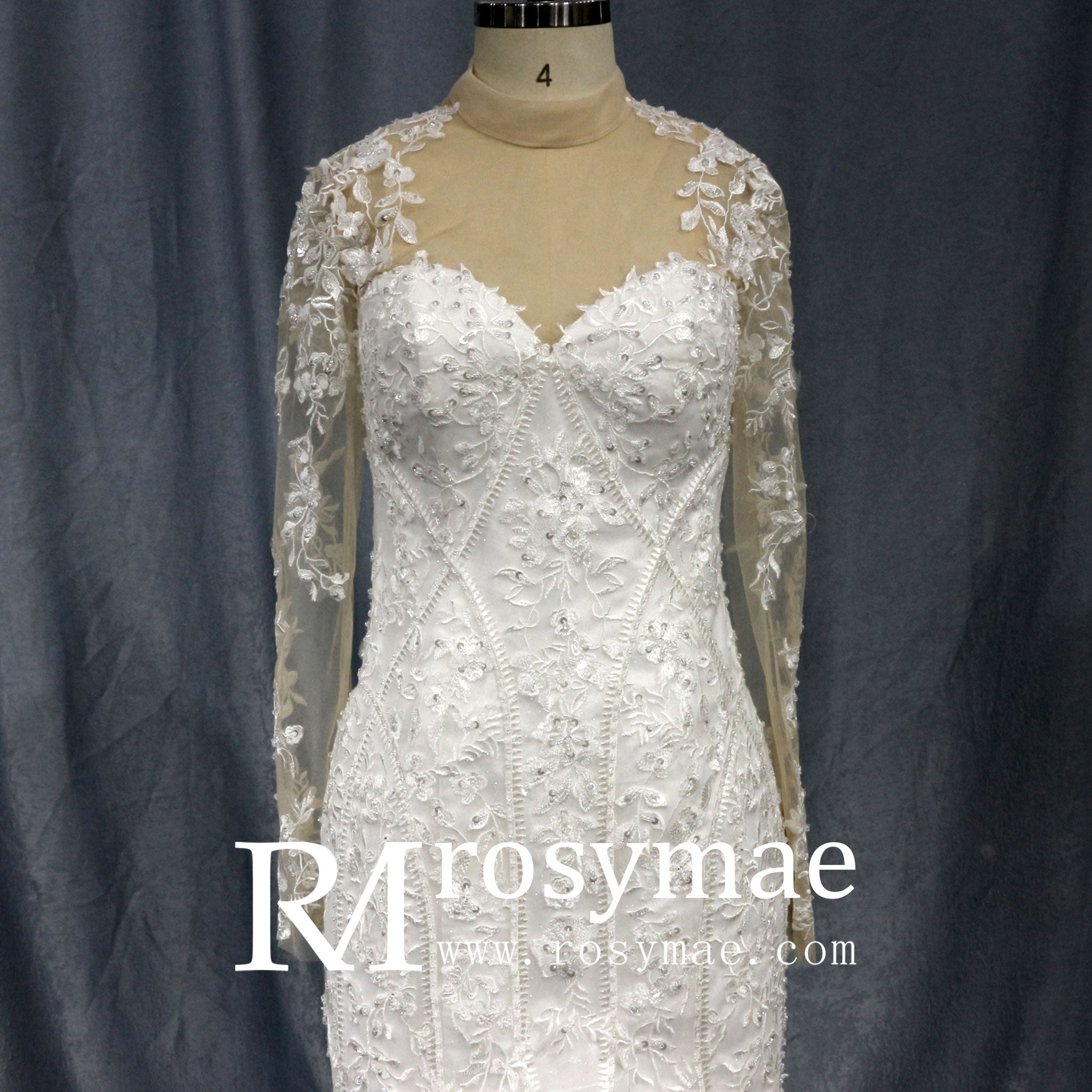 Keyhole Back Trumpet O-neck Wedding Dress With Long Sleeves - Rosymae
