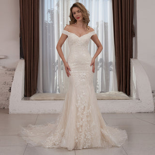 Luxury Off the Shoulder Mermaid Lace Wedding Dress with V-neck