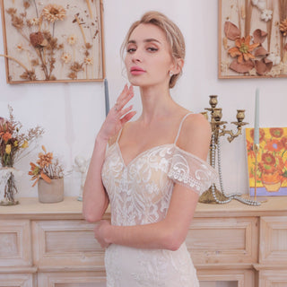 Long Spaghetti Straps Mermaid Lace Wedding Dresses with Beads - Rosymae