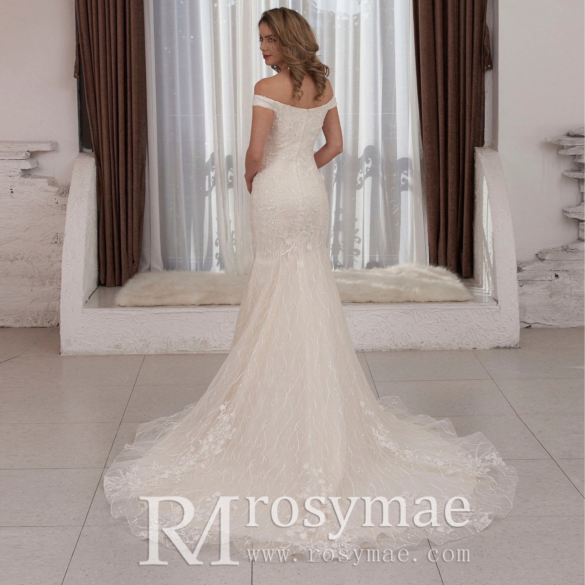 Luxury Off the Shoulder Mermaid Lace Wedding Dress with V-neck - Rosymae