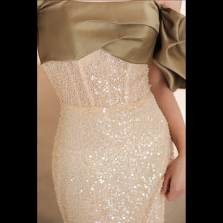 Sparkly Mermaid Trumpet Formal Dress with Off the Shoulder Sleeve