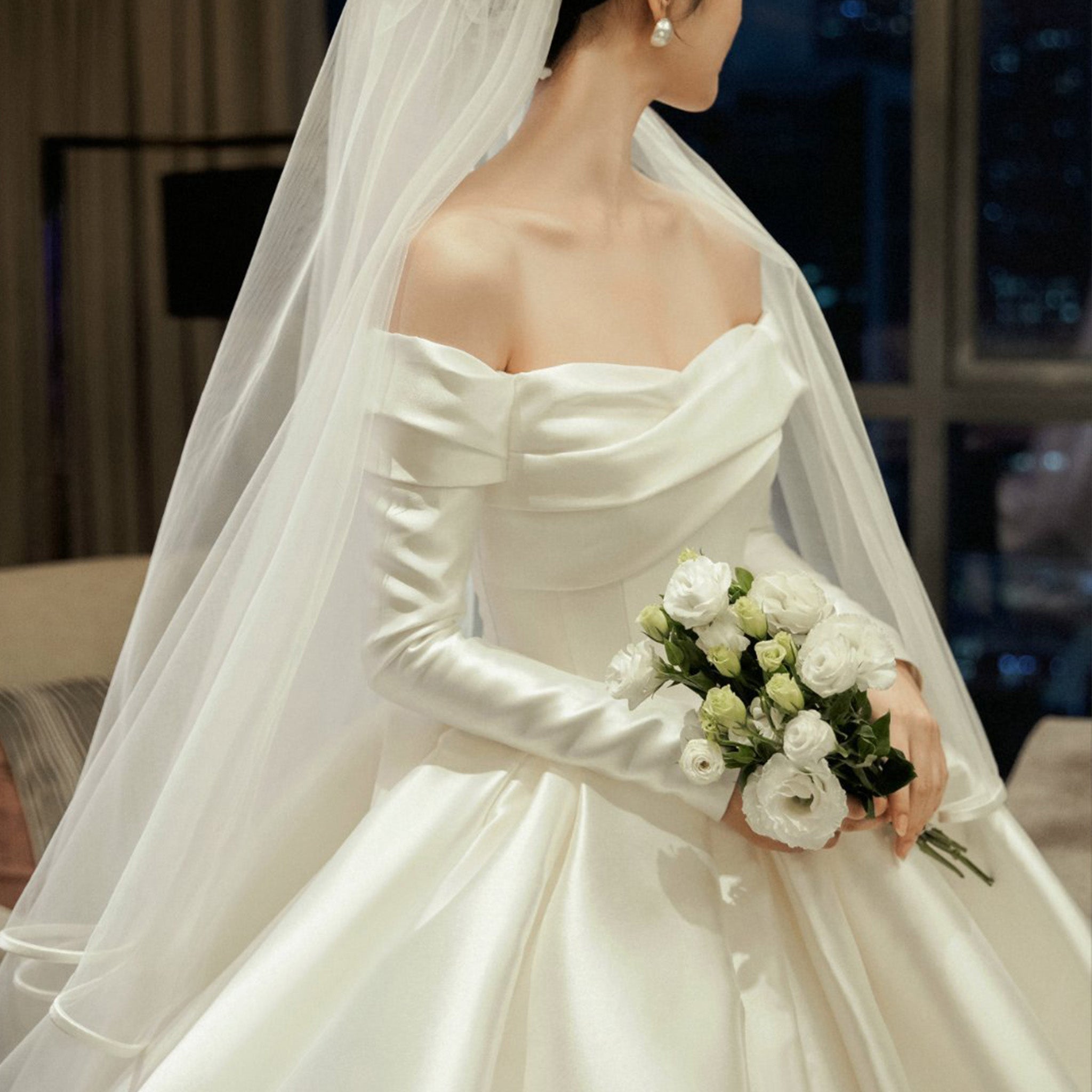 Satin Off-Shoulder Long Sleeve Wedding Dresses Bridal Gowns