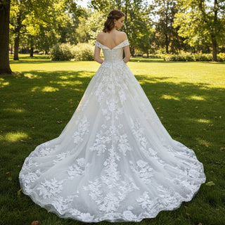 Off-the-shoulder Wedding Dress Puffy Tulle Ball Gown Bridal Dress - Rosymae