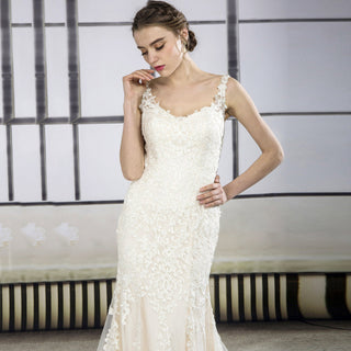 Chic Scoop Neck Mermaid Lace Bridal Gowns Wedding Dresses