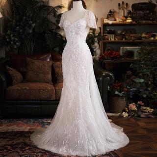 Glitter Sequined Sweetheart Mermaid Wedding Dress with Capped Sleeve