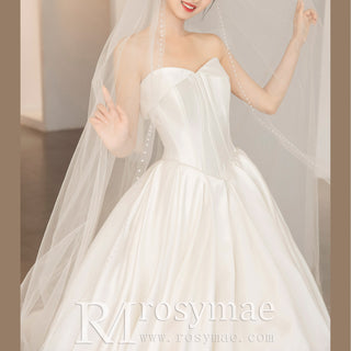 Elegant Satin A-line Bridal Wedding Dress with Ruched Skirt