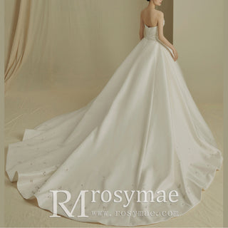 Curve Neck A-line Wedding Dresses Bridal Gowns with Pearls