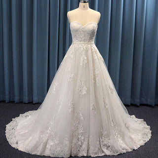 Classic Tulle and Lace Applique A-line Sweetheart Wedding Dress