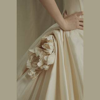 Strapless V-neck Satin A-line Wedding Dress with Flowers