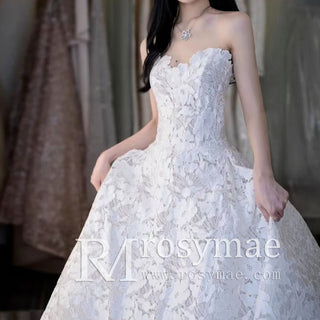 white-lace-bride-wedding-dress